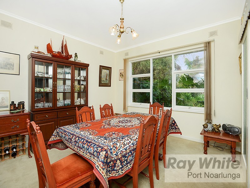 6 McRae Road, Port Noarlunga South SA 5167