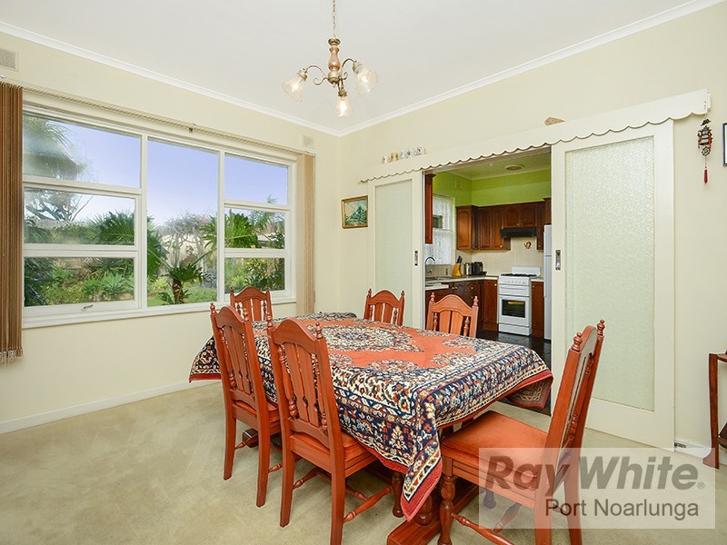 6 McRae Road, Port Noarlunga South SA 5167