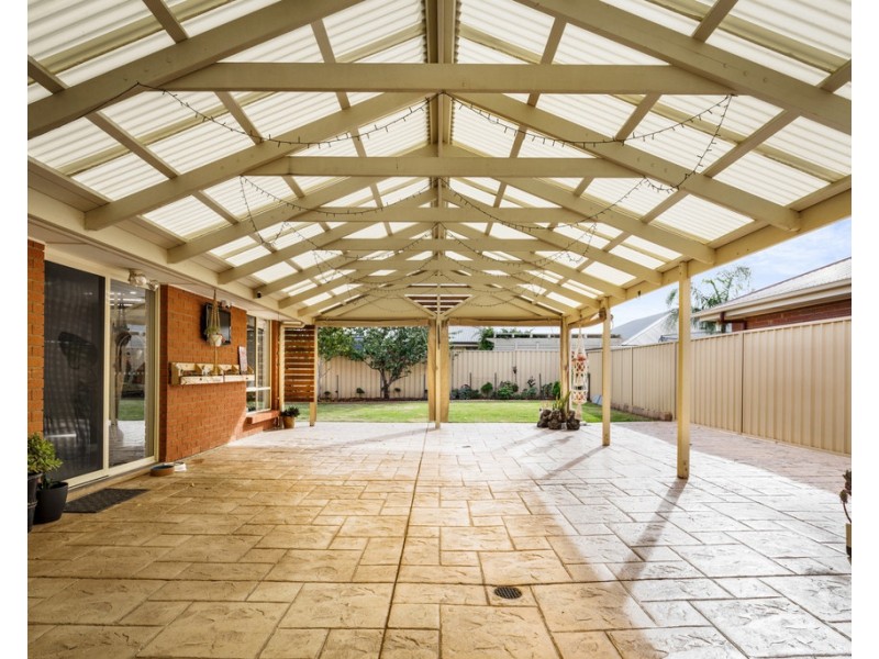 22 Telegraph Road, Seaford Meadows SA 5169