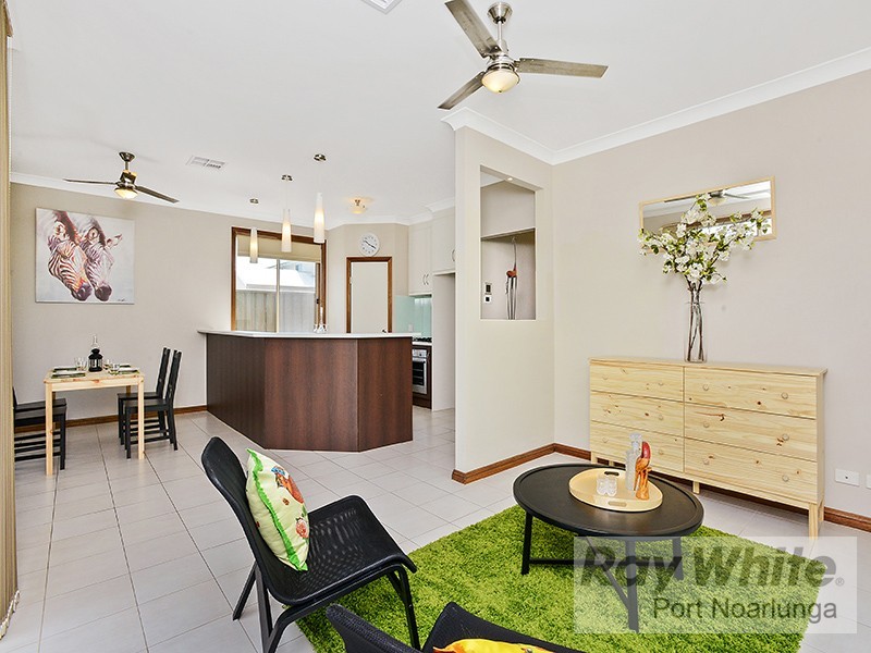2 Cobalt Place, Aldinga Beach SA 5173