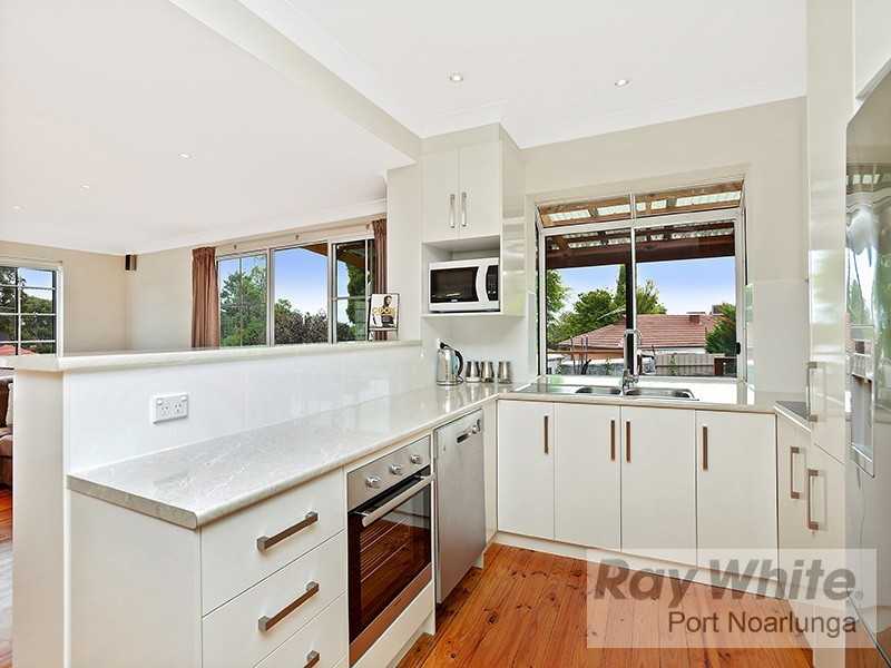 10 Hurley Grove, Hackham SA 5163