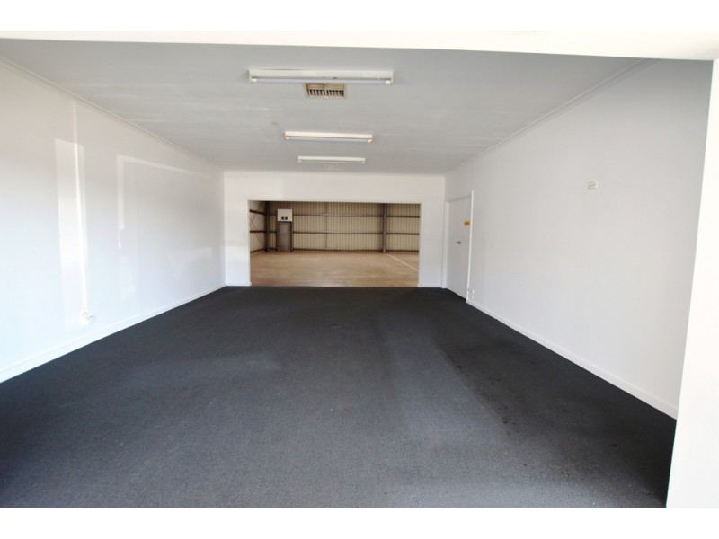 4 Aldenhoven Road, Lonsdale SA 5160