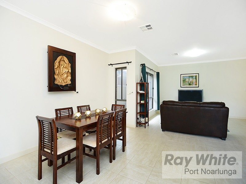 40 Oak Avenue, Clovelly Park SA 5042