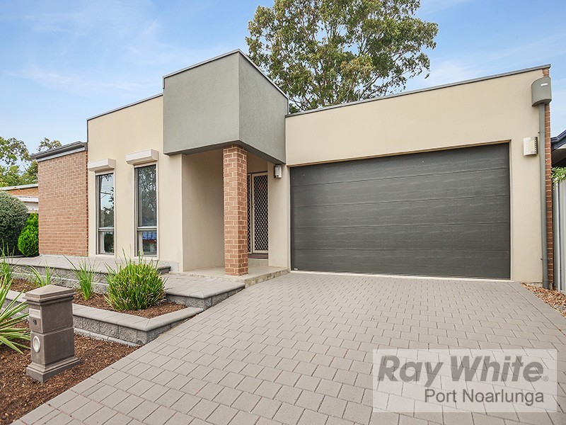 40 Oak Avenue, Clovelly Park SA 5042