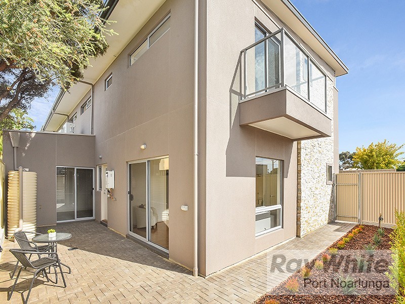 1 and 2 / 24 Clovelly Avenue, Christies Beach SA 5165