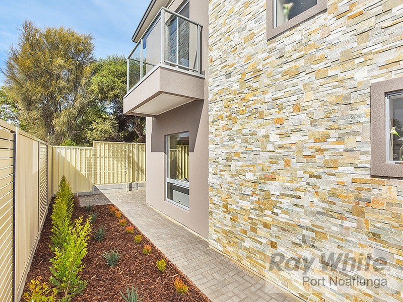1 and 2 / 24 Clovelly Avenue, Christies Beach SA 5165