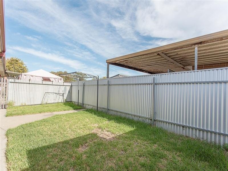 Unit 2 – 139 Galloway Road, O’sullivan Beach SA 5166