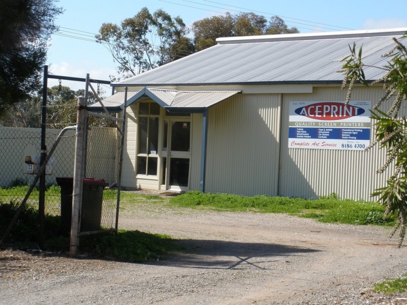 2 Samuel Street, Hackham SA 5163