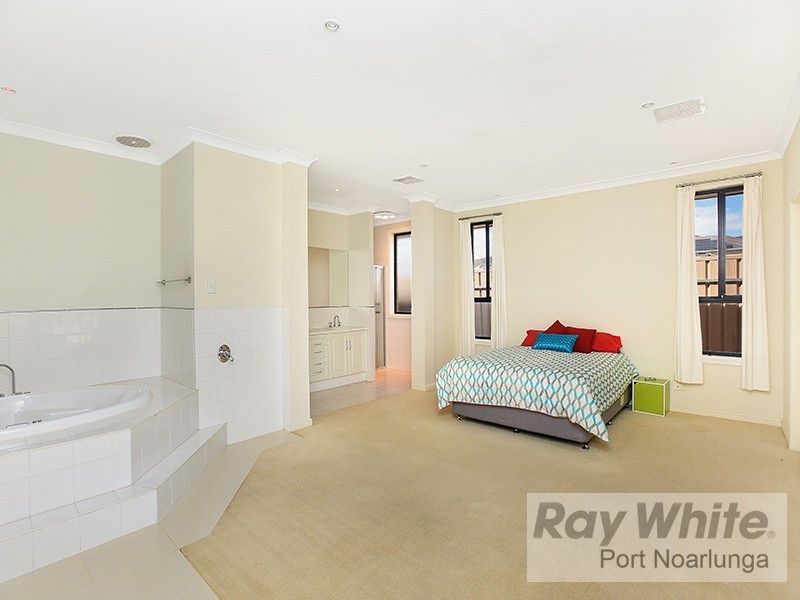 13 Milford Avenue, Sellicks Beach SA 5174