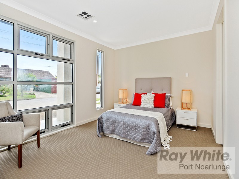16 18 20 and 22 Vernon Street, Port Noarlunga South SA 5167