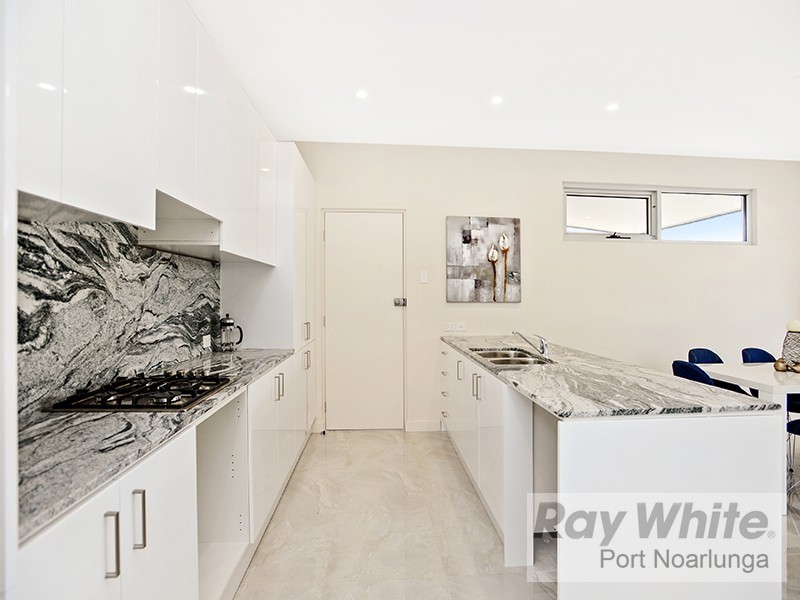 16 18 20 and 22 Vernon Street, Port Noarlunga South SA 5167