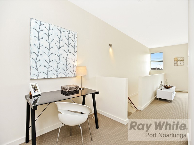 16 18 20 and 22 Vernon Street, Port Noarlunga South SA 5167