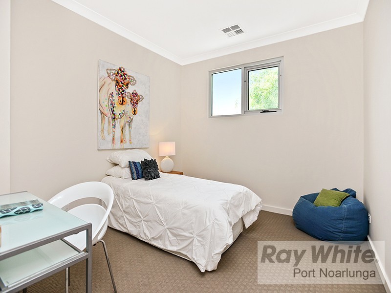 16 18 20 and 22 Vernon Street, Port Noarlunga South SA 5167