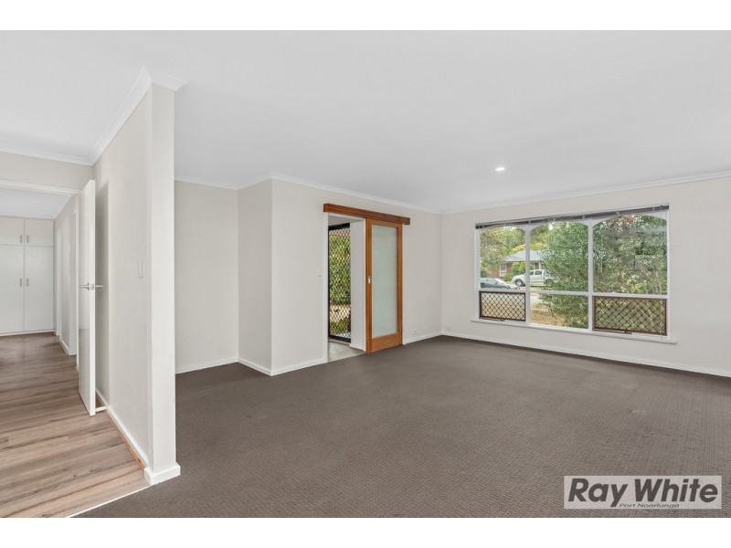 6 Richards Drive, Morphett Vale SA 5162