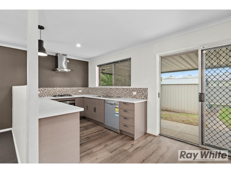 6 Richards Drive, Morphett Vale SA 5162