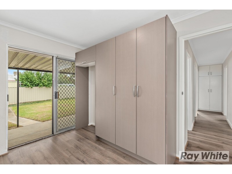 6 Richards Drive, Morphett Vale SA 5162