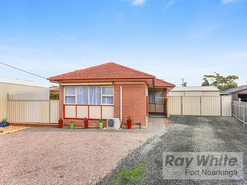 7 Cutmore Street, O’sullivan Beach SA 5166