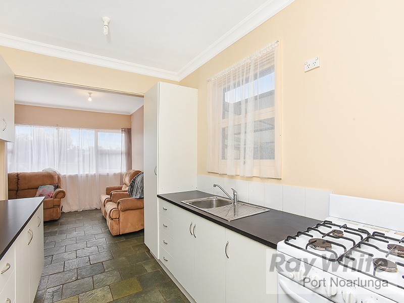 7 Cutmore Street, O’sullivan Beach SA 5166