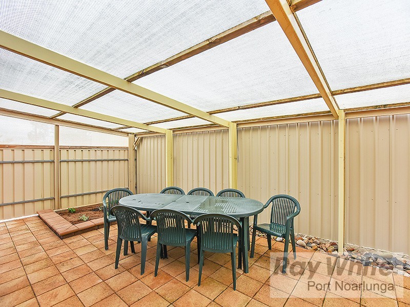 7 Cutmore Street, O’sullivan Beach SA 5166