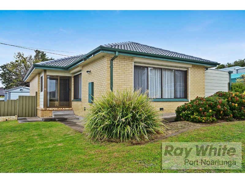 11 Woocalla Street, O’sullivan Beach SA 5166