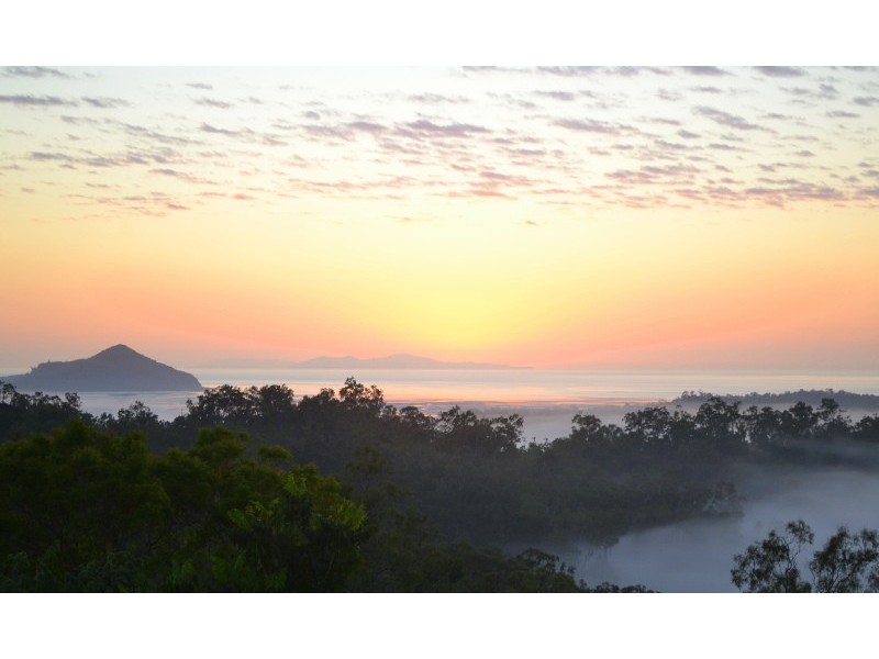 204 Dunwoody Road, Seaforth QLD 4741