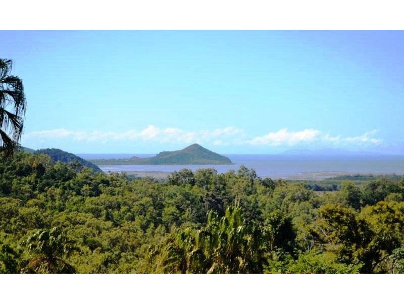 204 Dunwoody Road, Seaforth QLD 4741