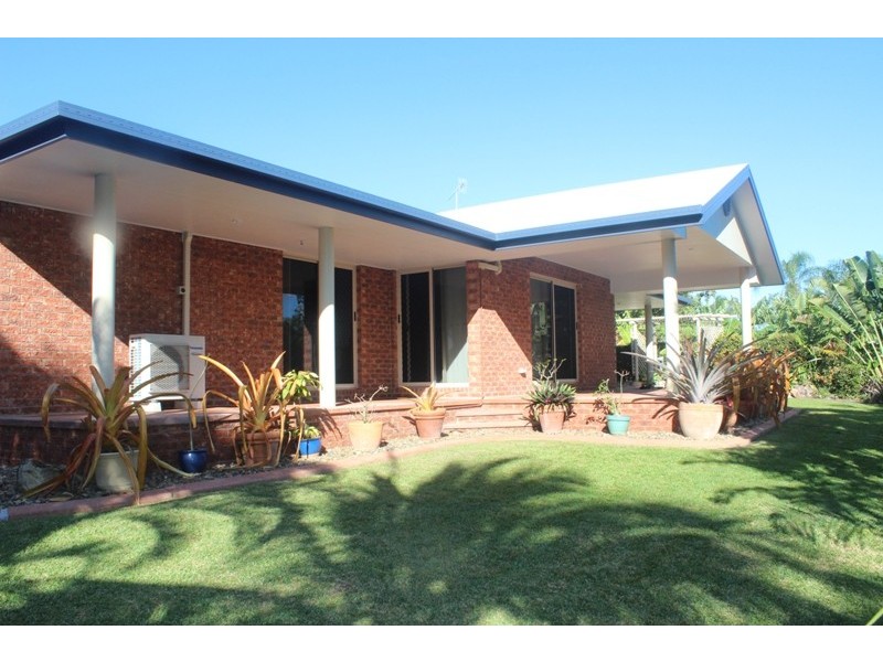 1 Blue Beach Blvd, Haliday Bay QLD 4740