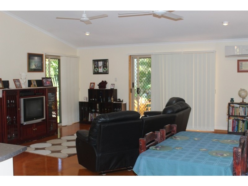 1 Blue Beach Blvd, Haliday Bay QLD 4740