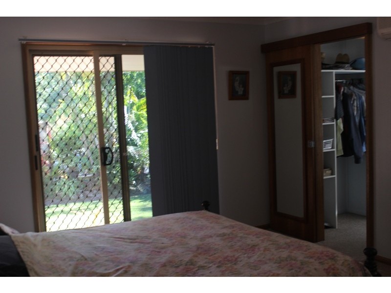 1 Blue Beach Blvd, Haliday Bay QLD 4740