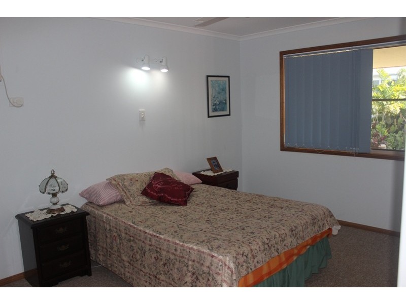 1 Blue Beach Blvd, Haliday Bay QLD 4740