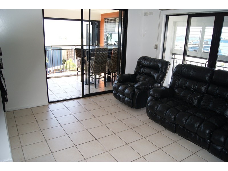 4/21 East Point Dr, Mackay Harbour QLD 4740