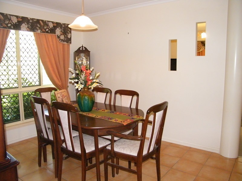 8 Barber Drive, Blacks Beach QLD 4740