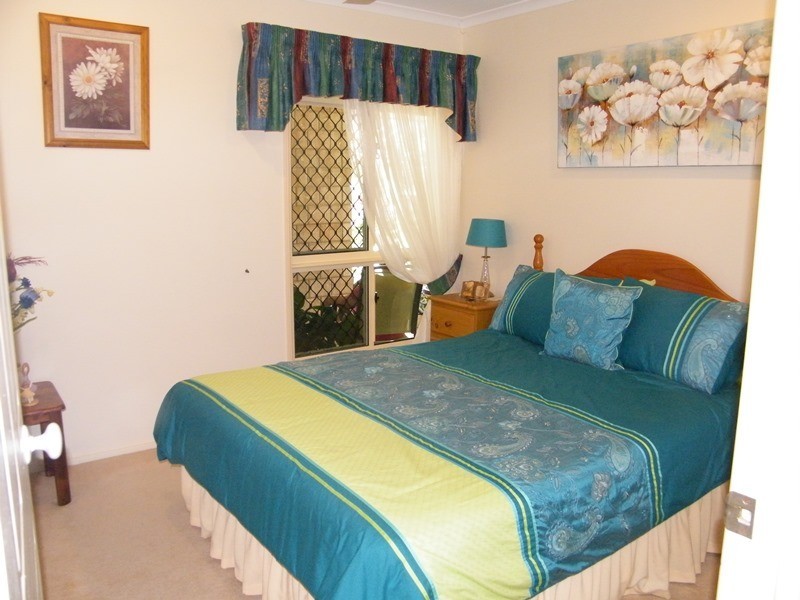 8 Barber Drive, Blacks Beach QLD 4740