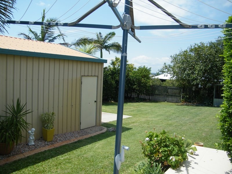 8 Barber Drive, Blacks Beach QLD 4740