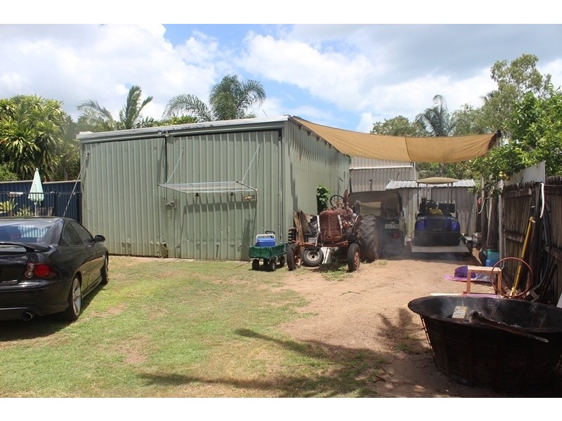 8 Mason Street, Ball Bay QLD 4741