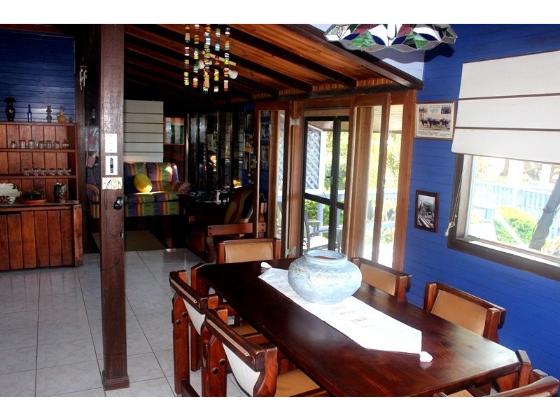 10 Ward Esp, Ball Bay QLD 4741