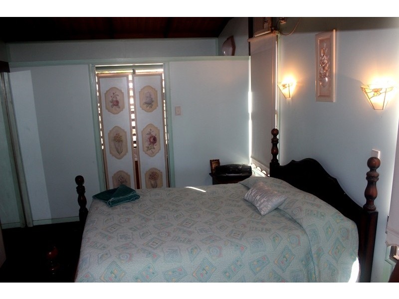 10 Ward Esp, Ball Bay QLD 4741