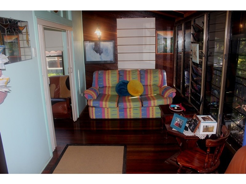 10 Ward Esp, Ball Bay QLD 4741