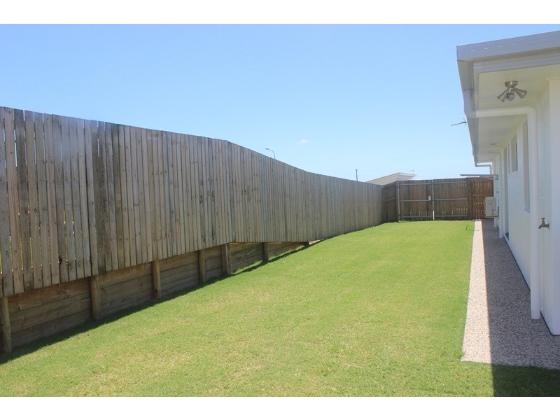 20 Tamron Drive, Mount Pleasant QLD 4740