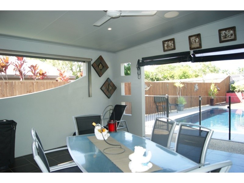 13 James Cook Drive, Rural View QLD 4740