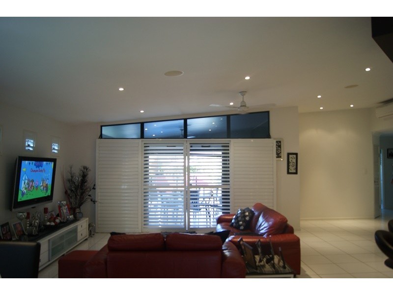 13 James Cook Drive, Rural View QLD 4740