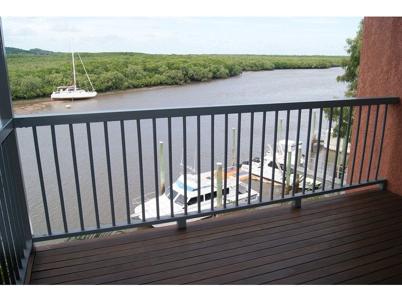 4/32 Bassett St, North Mackay QLD 4740