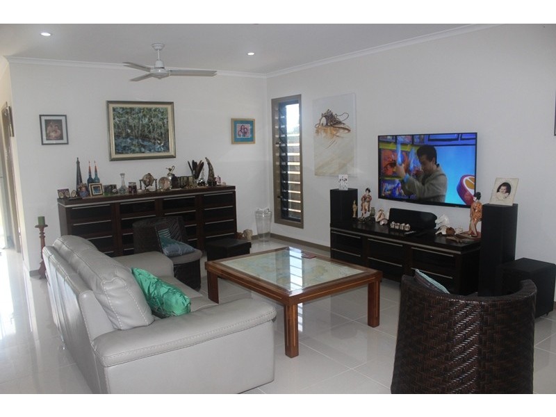 23 Gladstone Street, Eimeo QLD 4740