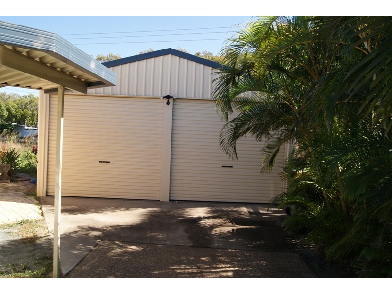 15 Seabreeze Ct, Slade Point QLD 4740