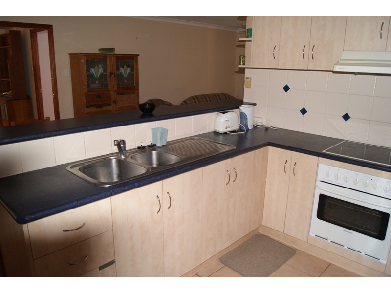 15 Seabreeze Ct, Slade Point QLD 4740