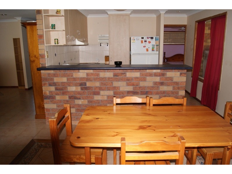 15 Seabreeze Ct, Slade Point QLD 4740