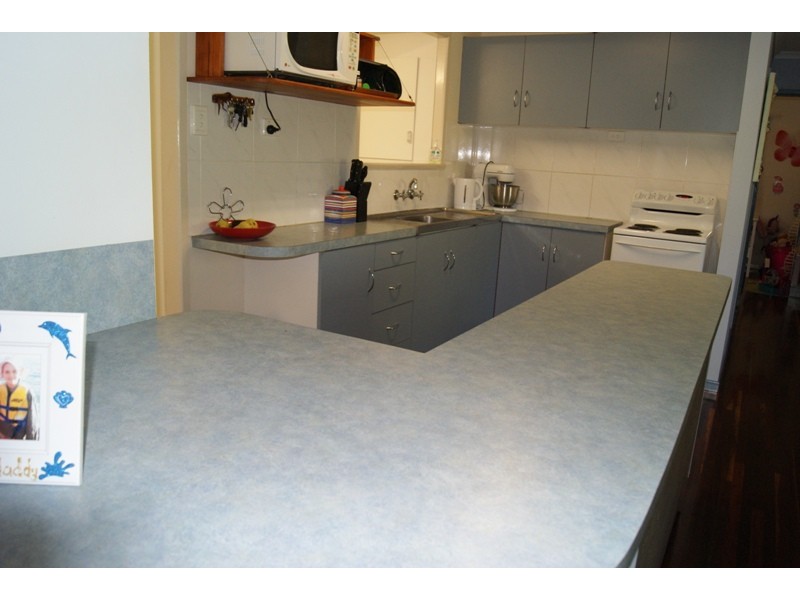 5 Bower St, Slade Point QLD 4740