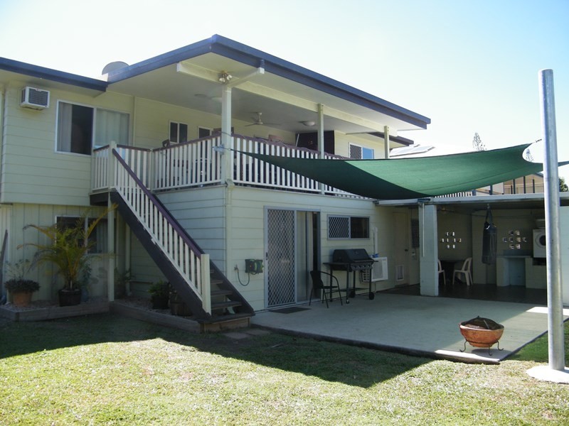 2 Hastings St, Ooralea QLD 4740