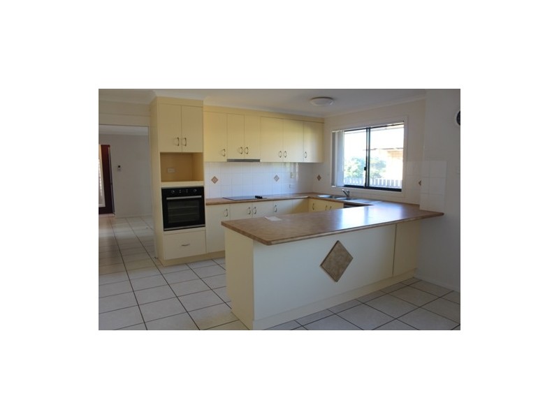 11 Lomandra Street, Boyne Island QLD 4680