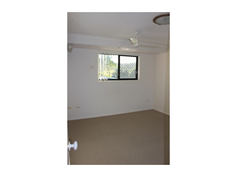 11 Lomandra Street, Boyne Island QLD 4680